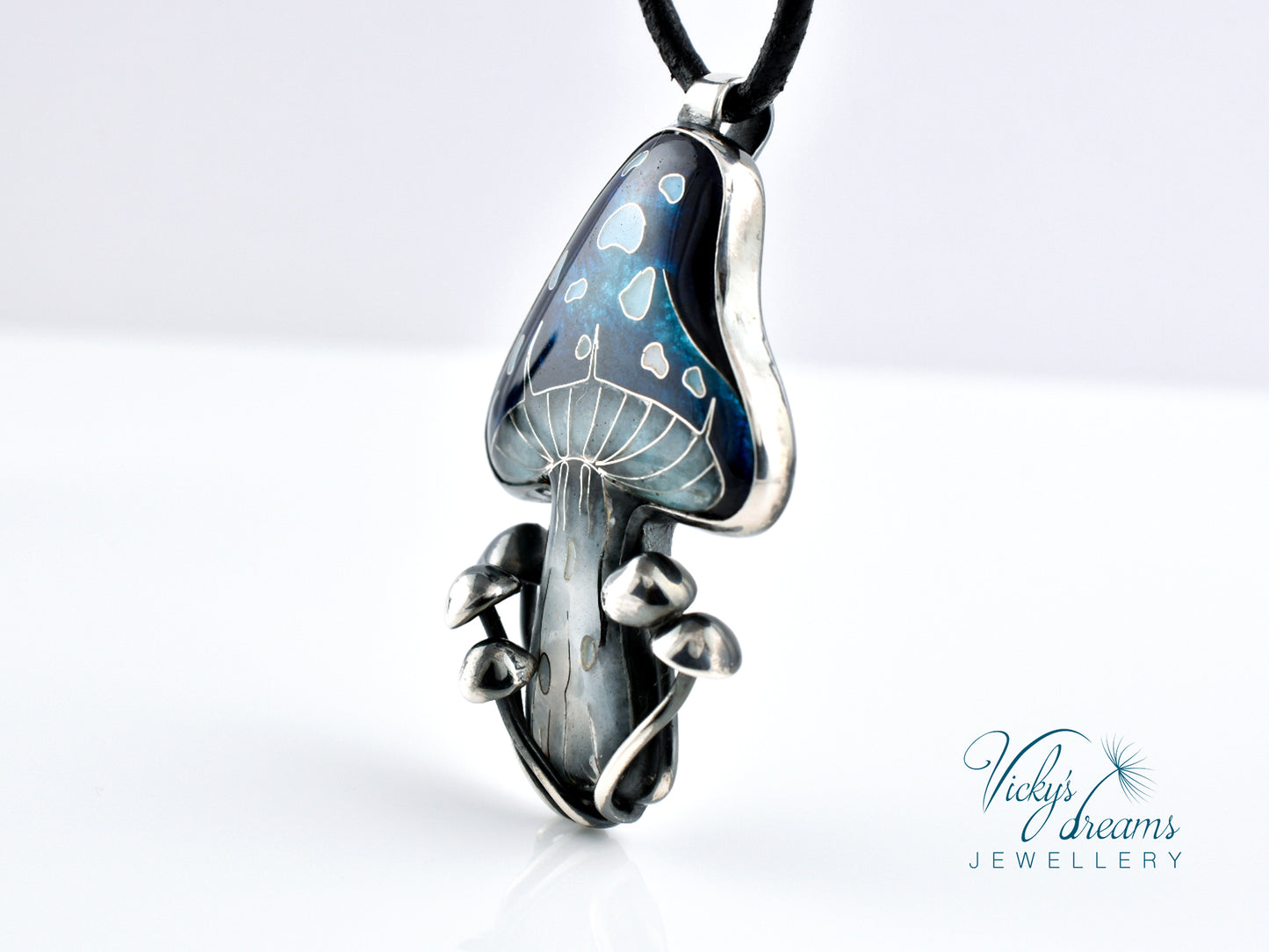 blue mushroom