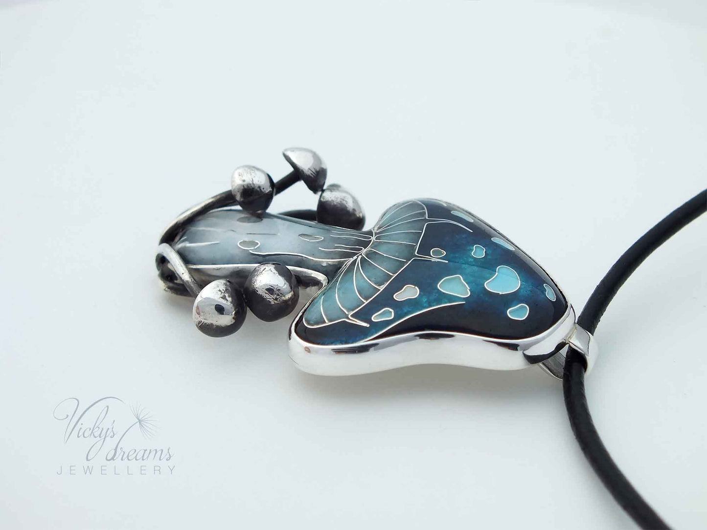 blue mushroom