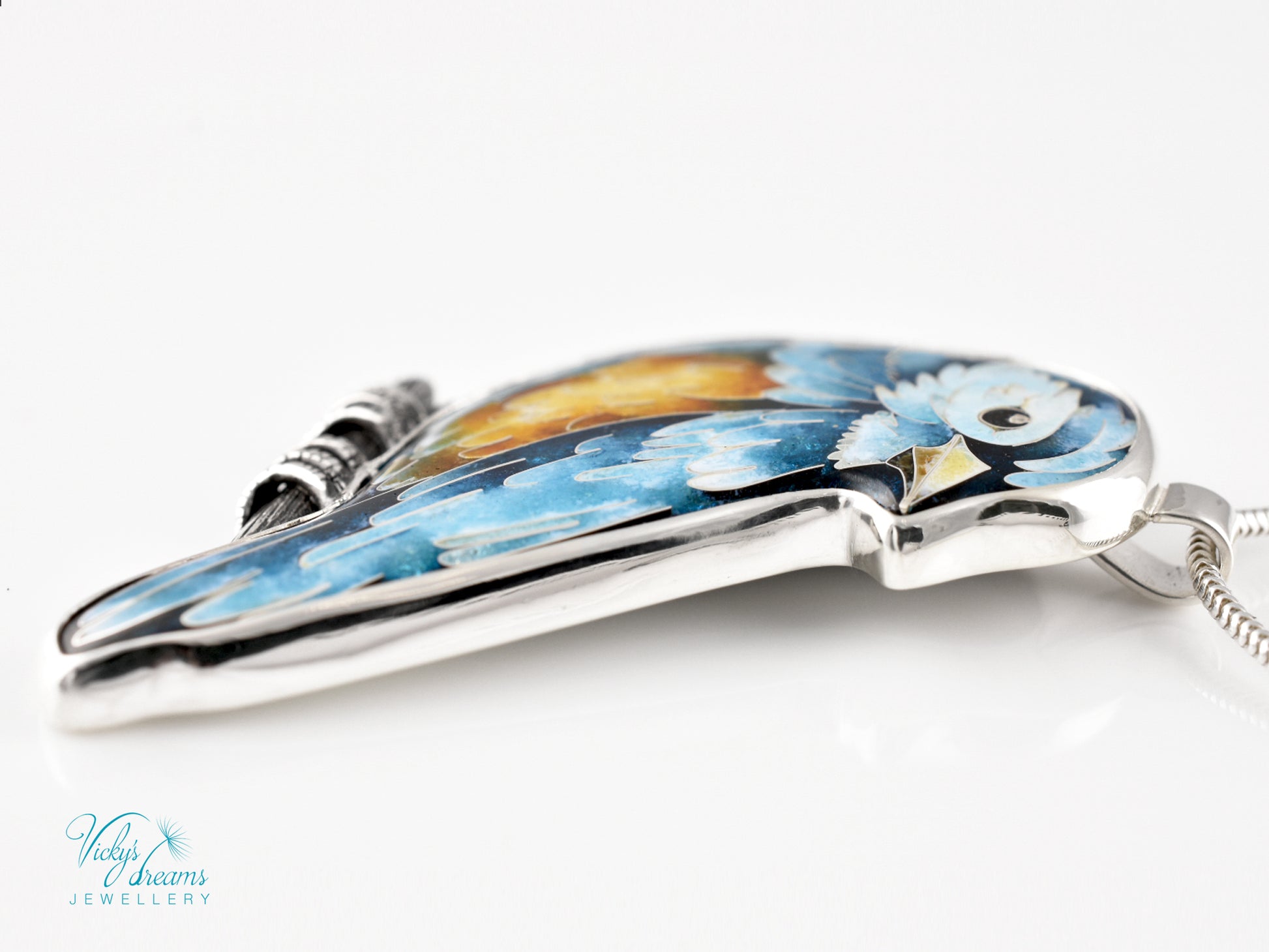 Cloisonné bird pendant in gift box