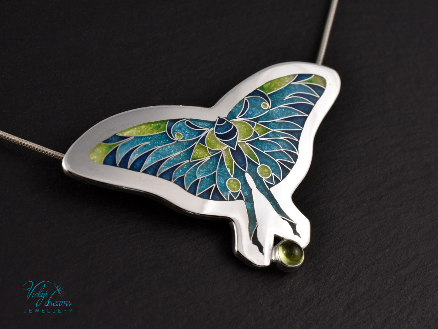 Cloisonné & Champlevé Butterfly Pendant: Peridot-Accented Enamel Artistry Necklace
