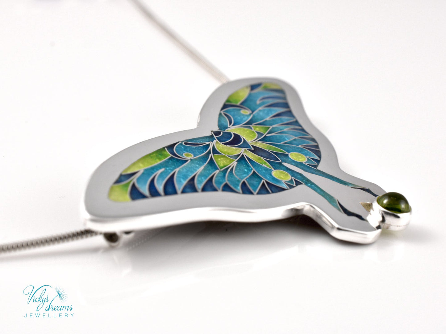 Cloisonné & Champlevé Butterfly Pendant: Peridot-Accented Enamel Artistry Necklace