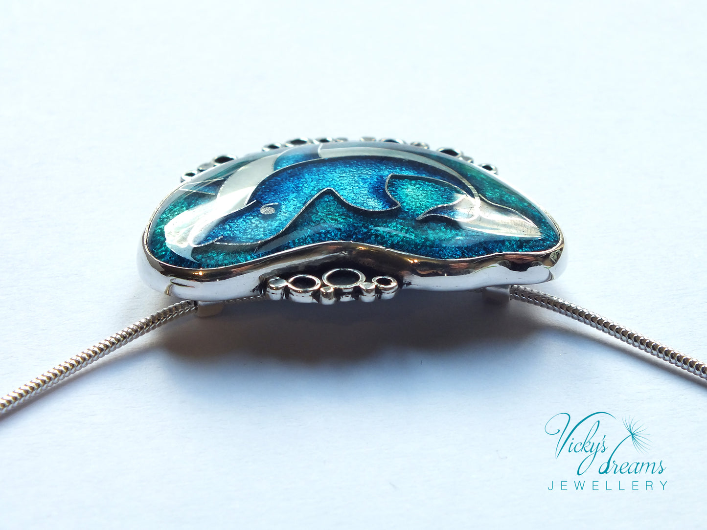 cloisonne-dolphin-necklace