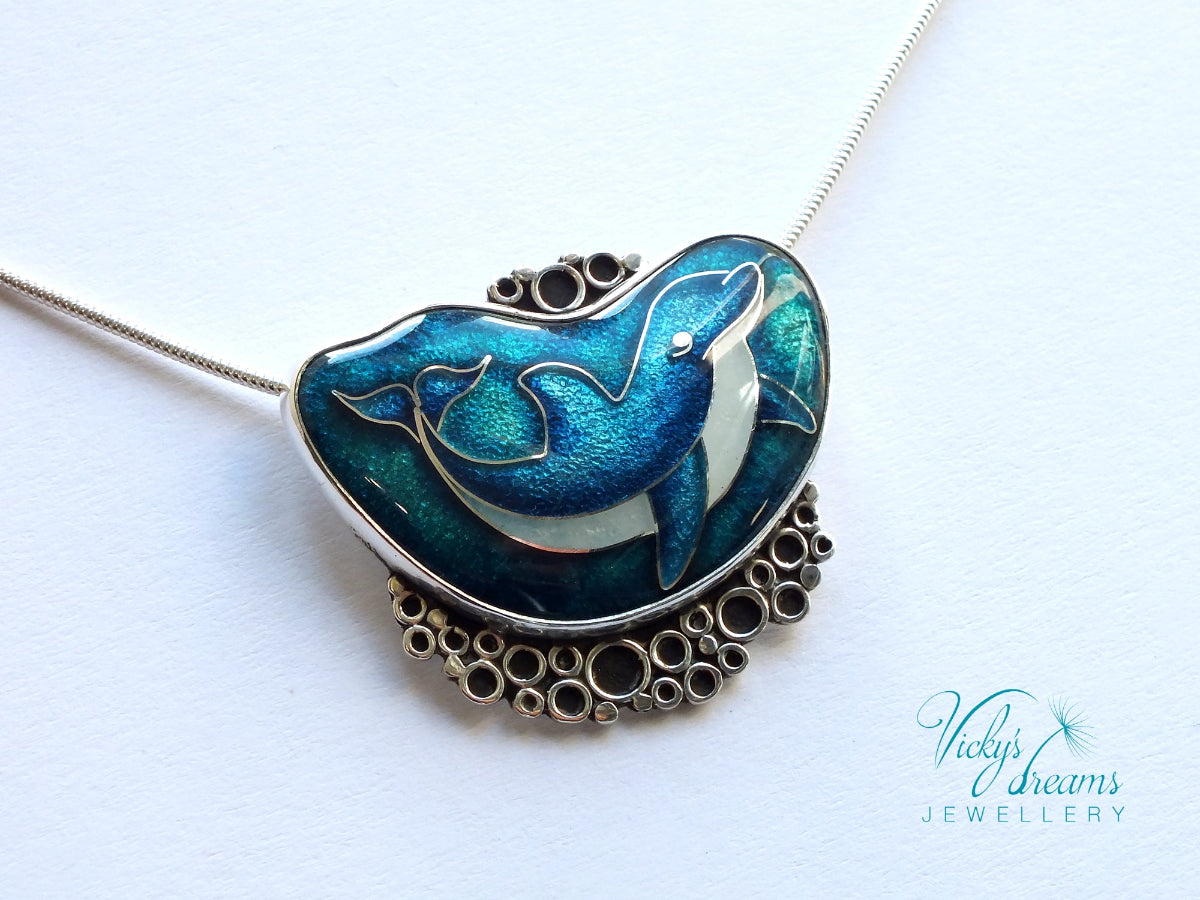 cloisonne-dolphin-necklace