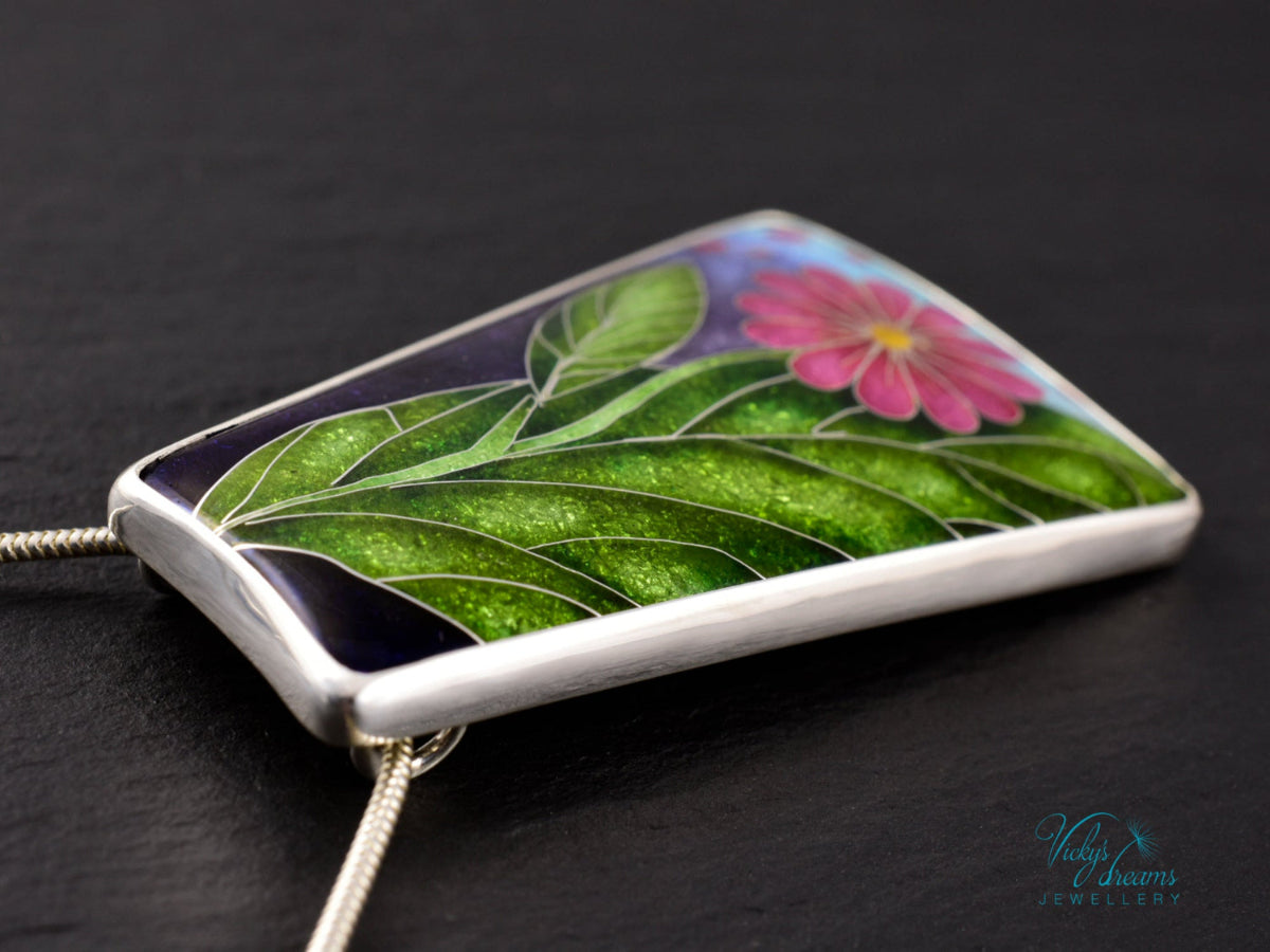 cloisonne enamel pendant with floral design