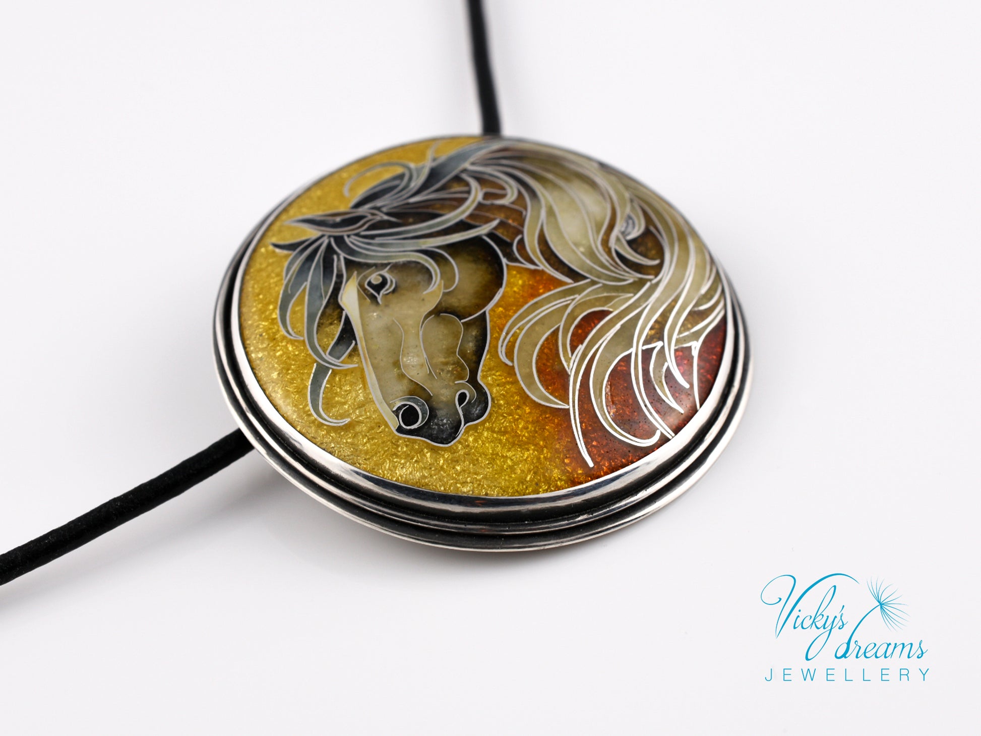 horse-cloisonne-enamel-silver-necklace