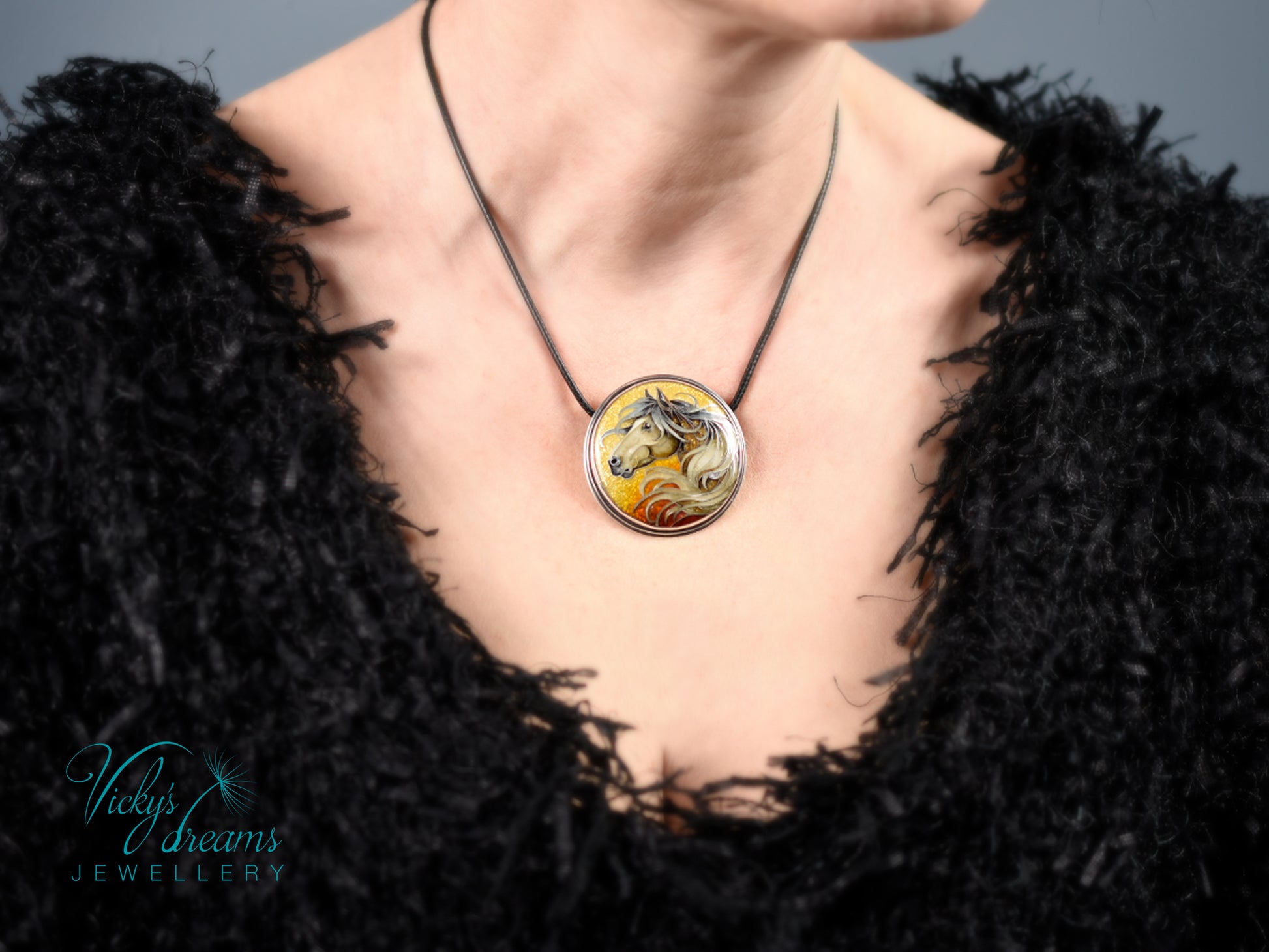 horse-cloisonne-enamel-silver-necklace