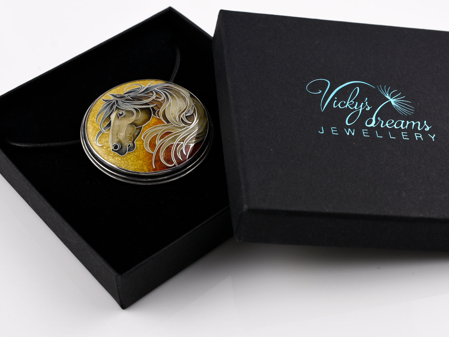 horse-cloisonne-enamel-silver-necklace