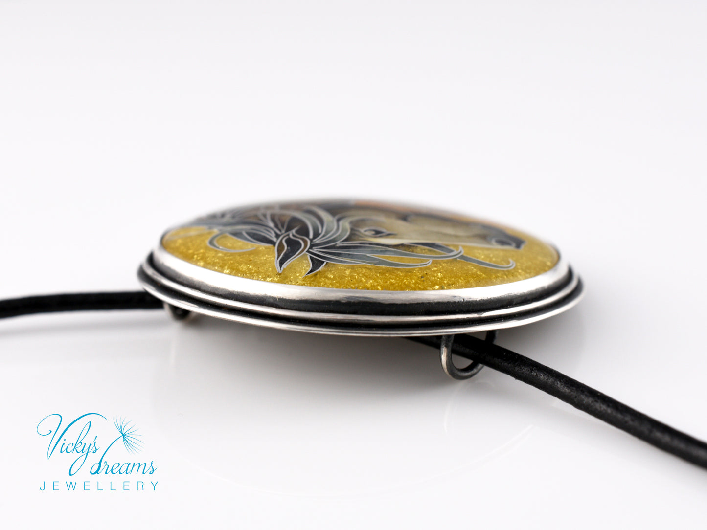 horse-cloisonne-enamel-silver-necklace