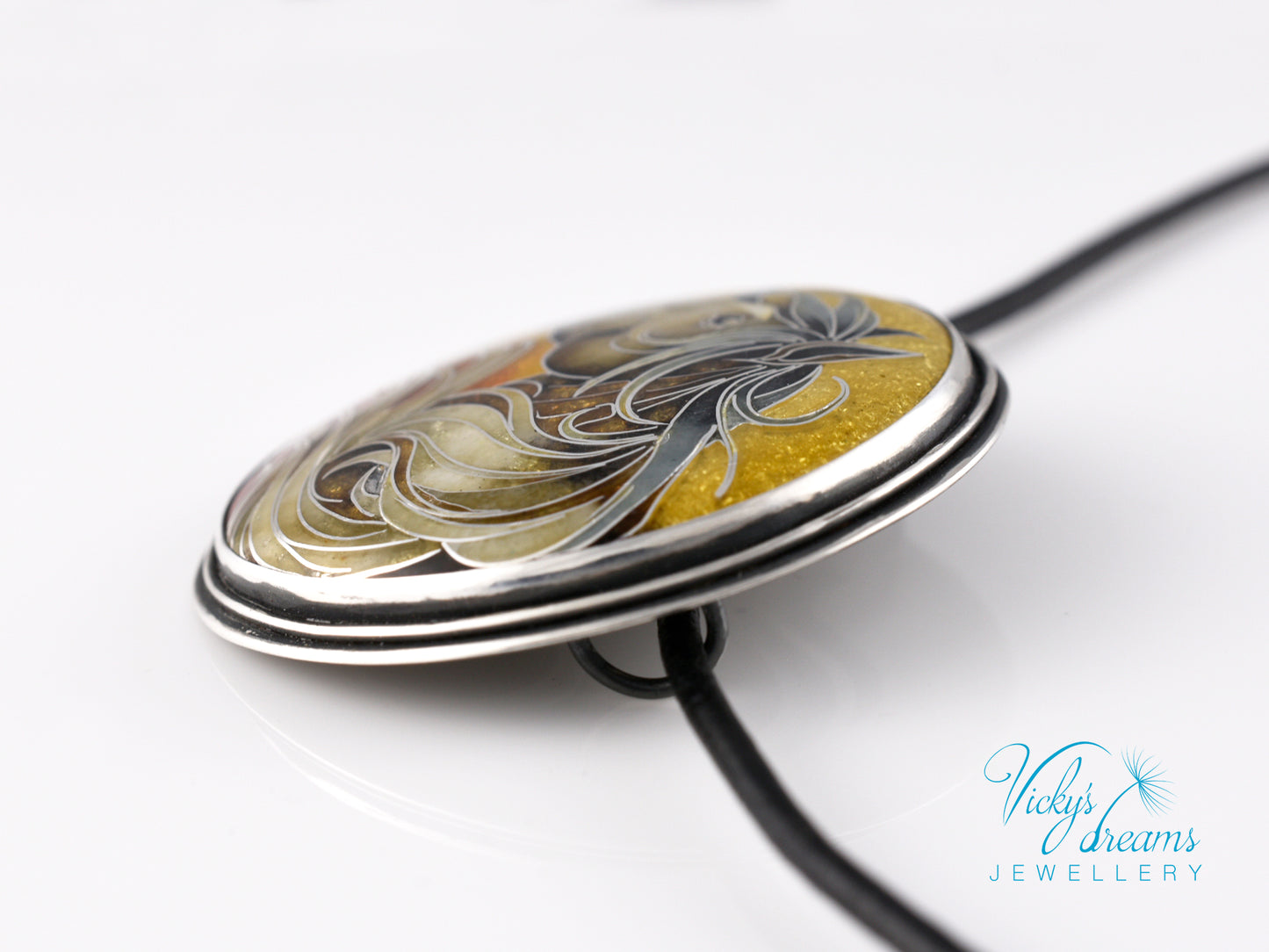 horse-cloisonne-enamel-silver-necklace