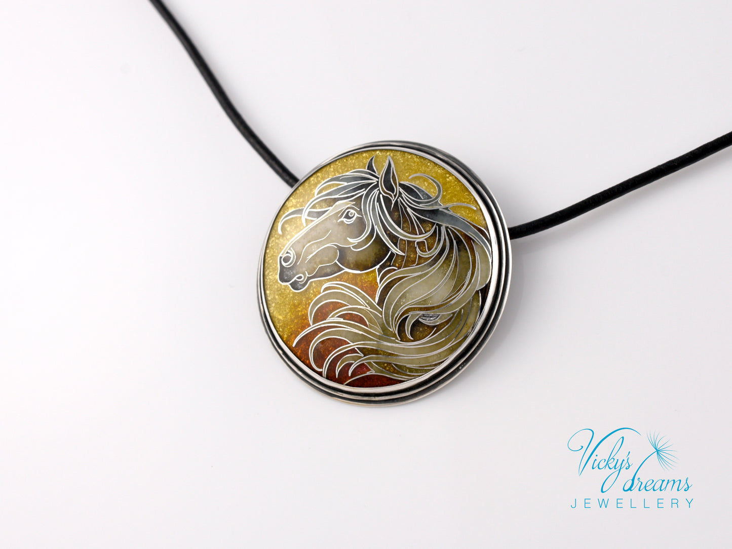 horse-cloisonne-enamel-silver-necklace