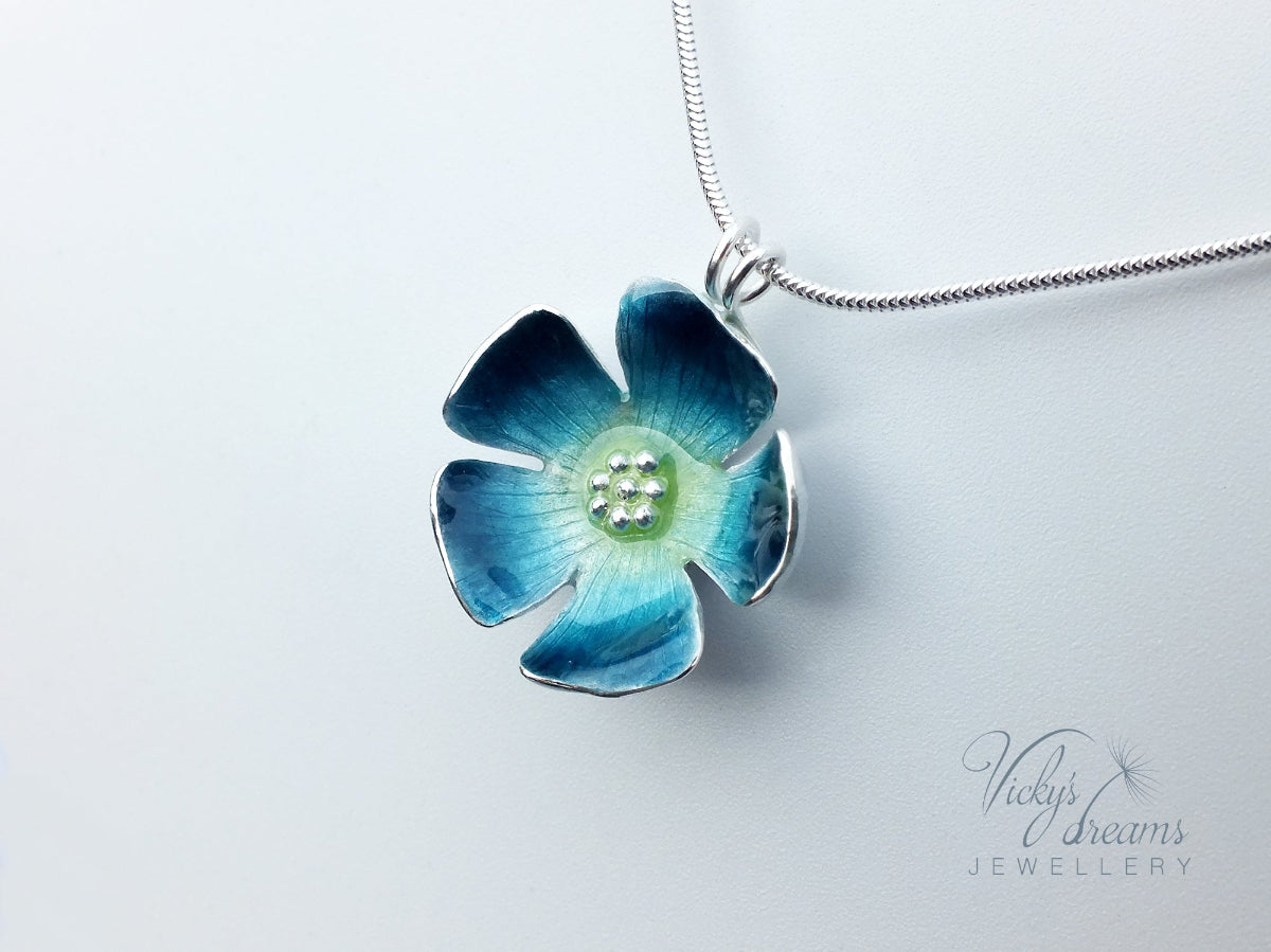 coisonne enamel, blue flower design pendant