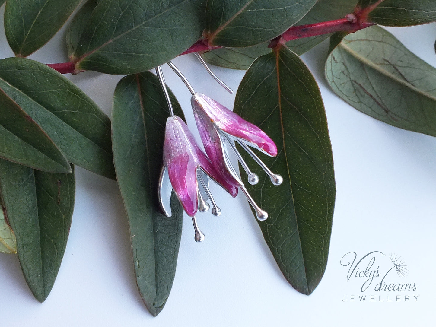 Jewelry with pink and silver enamel   Fuchsia