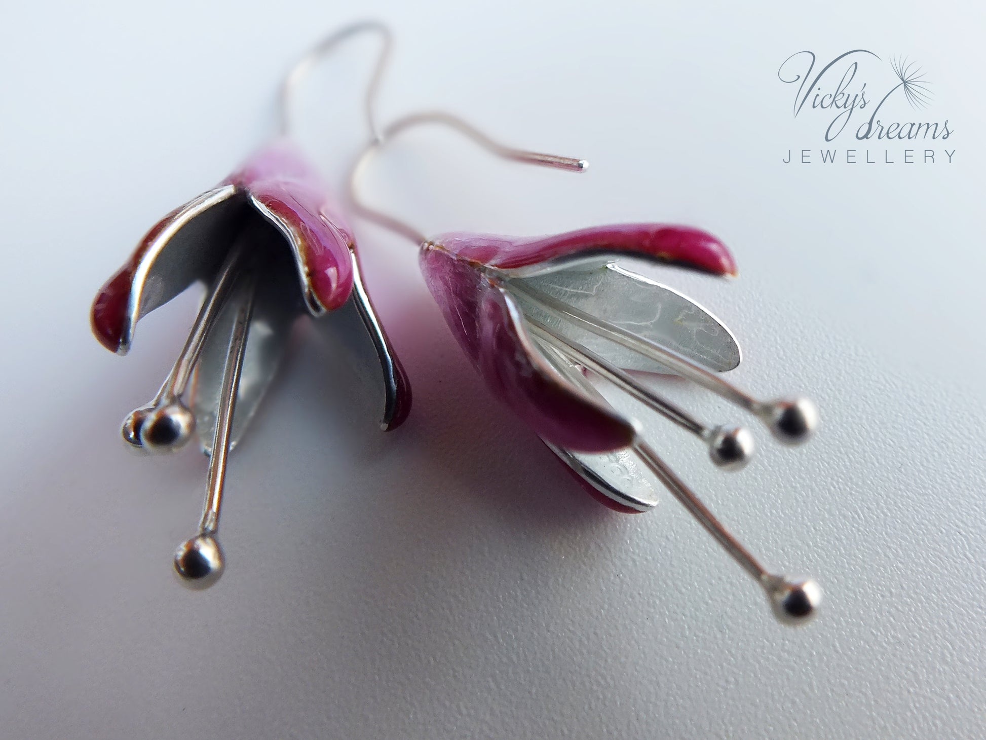 Jewelry with pink and silver enamel   Fuchsia
