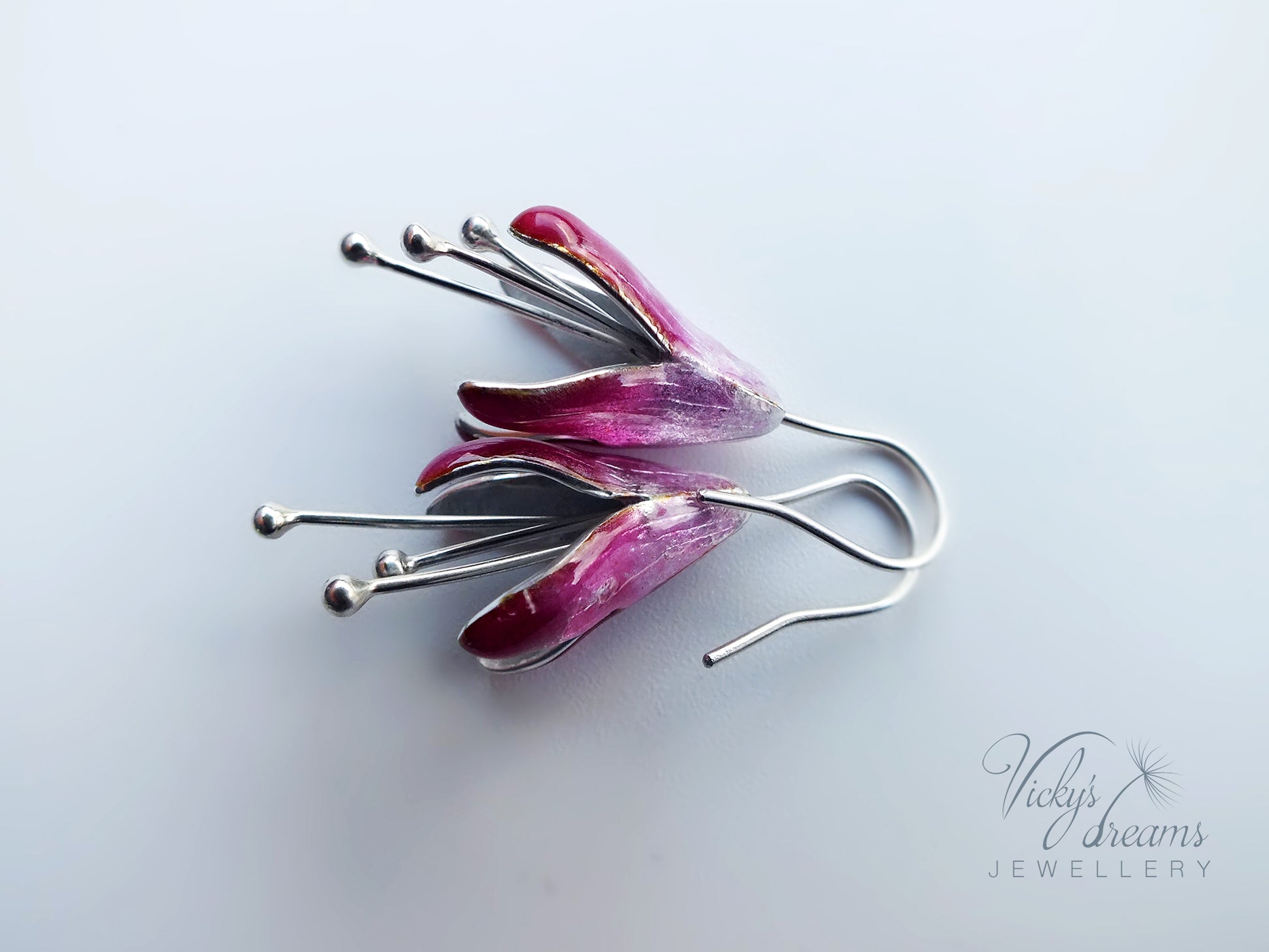 Jewelry with pink and silver enamel   Fuchsia