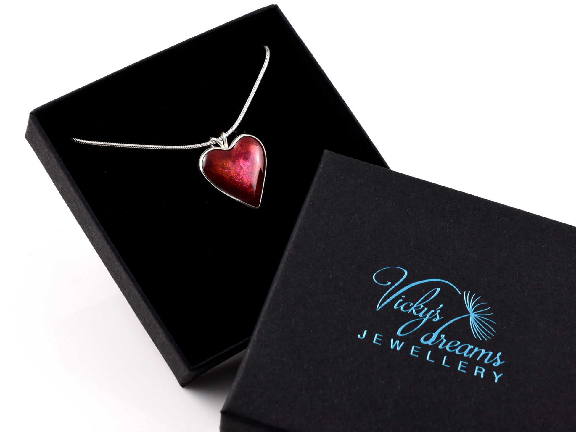 red-heart-enamel-necklace
