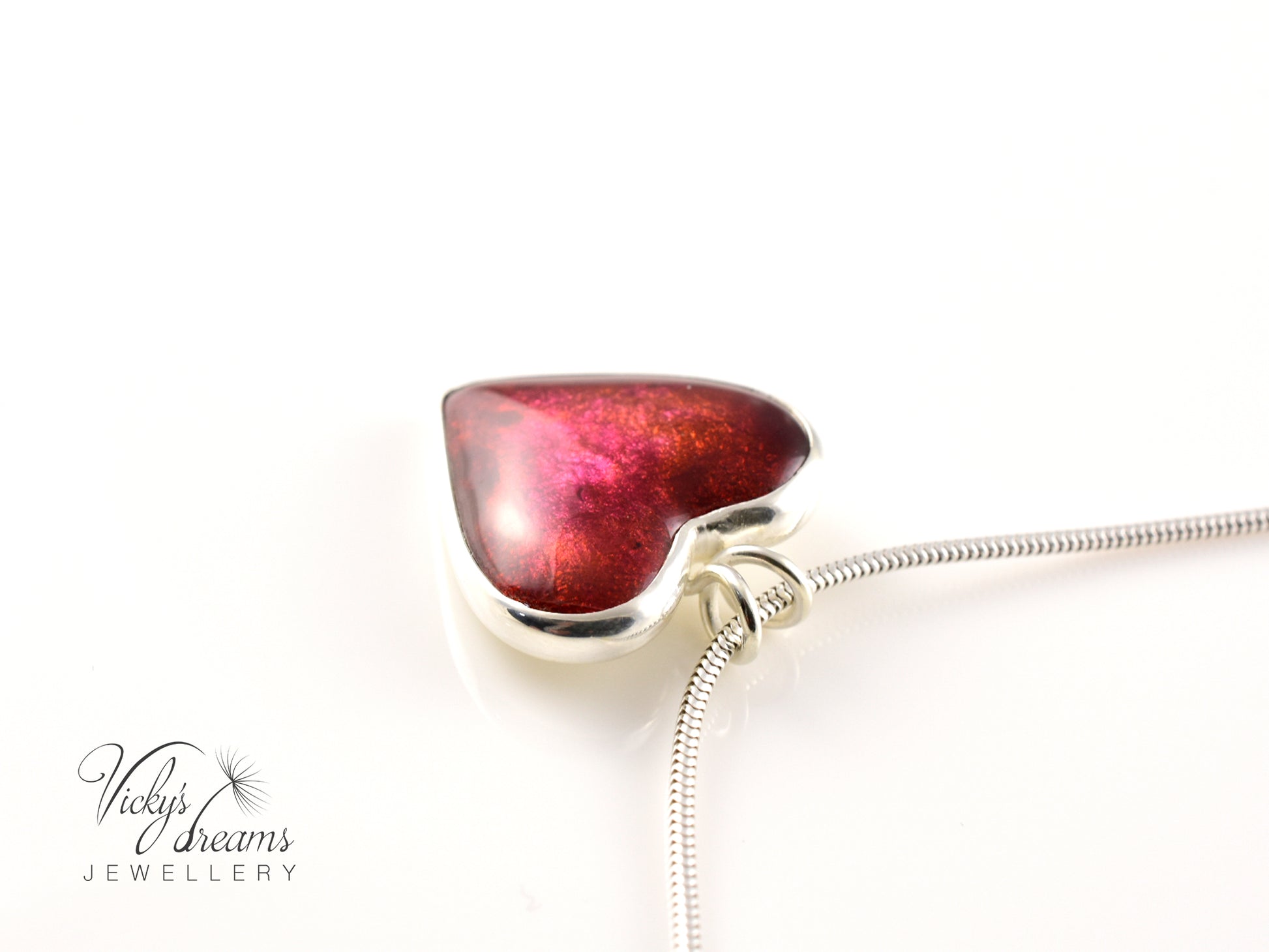 red-heart-enamel-necklace