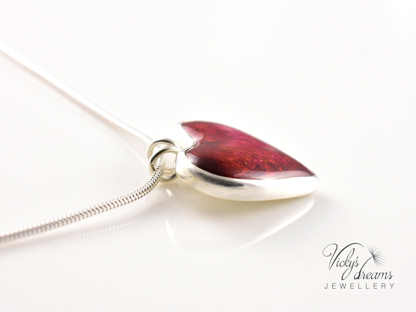 red-heart-enamel-necklace