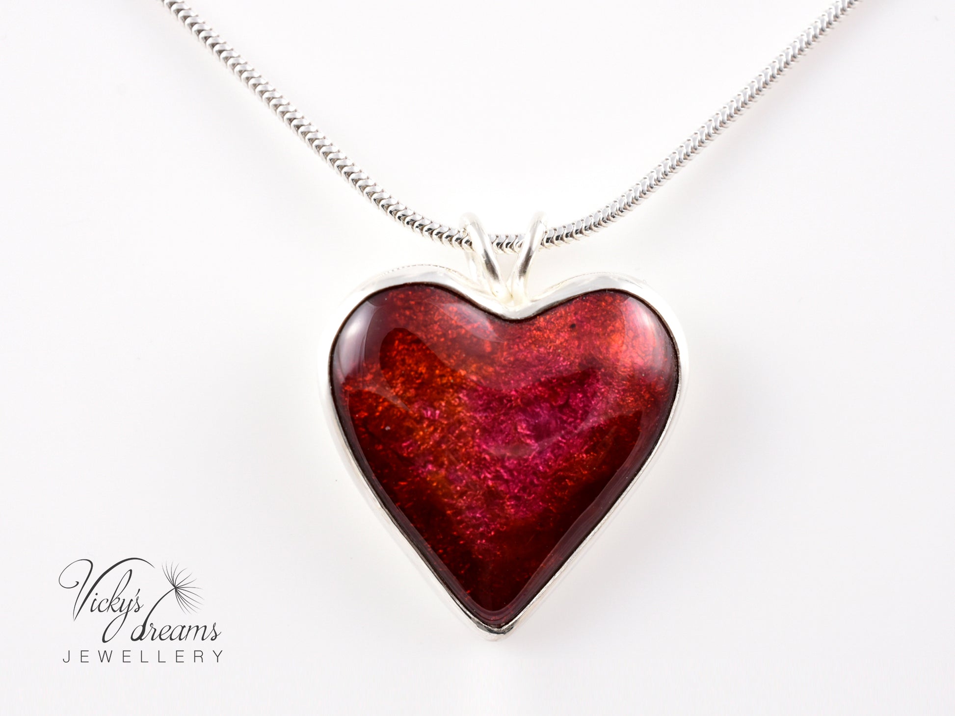 red-heart-enamel-necklace