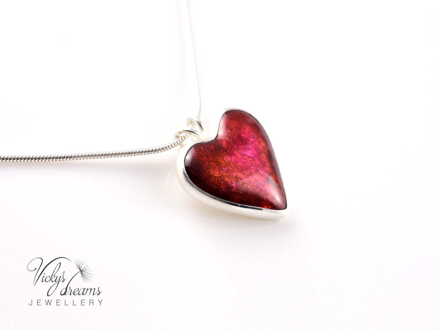red-heart-enamel-necklace