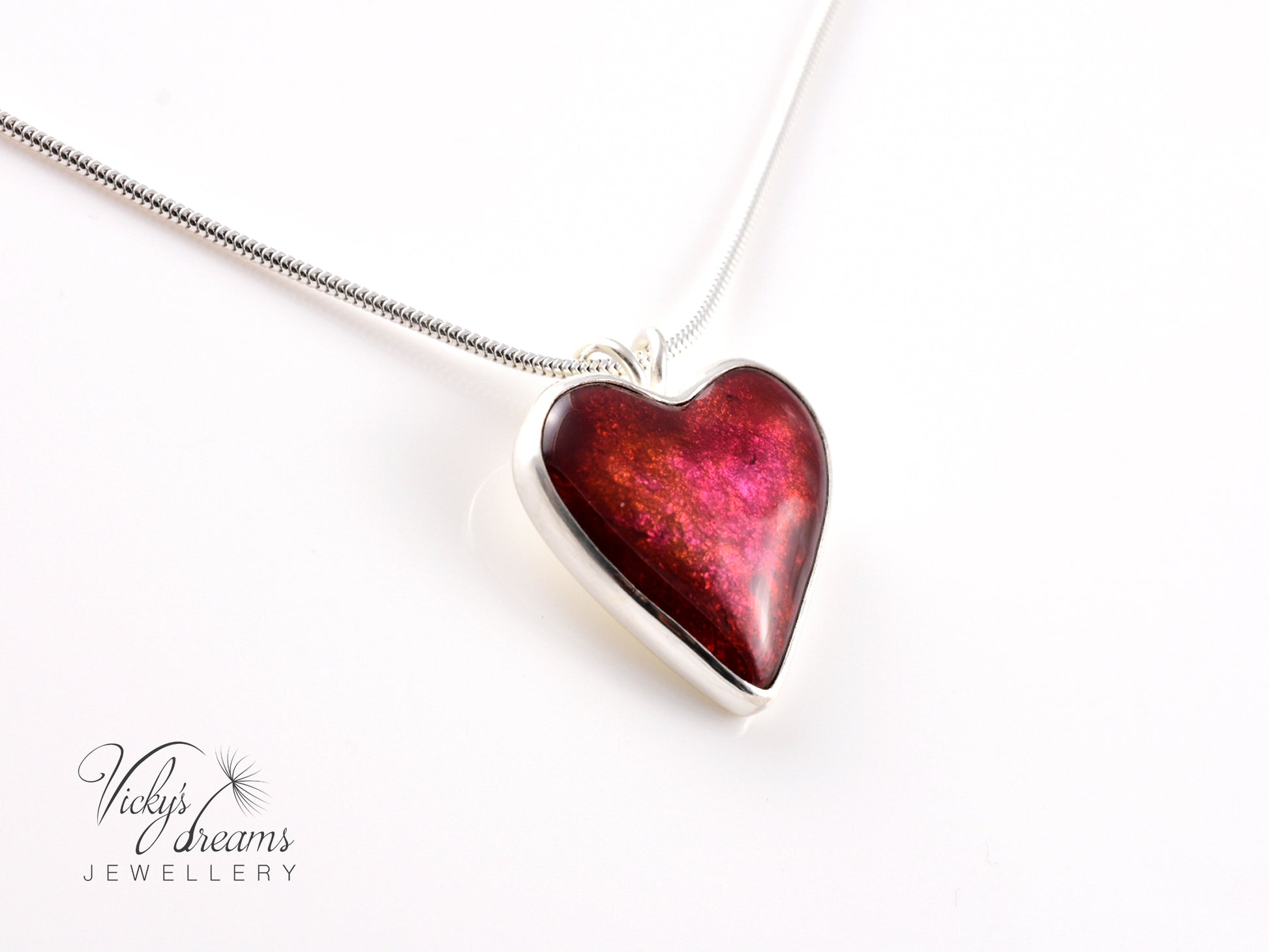 red-heart-enamel-necklace