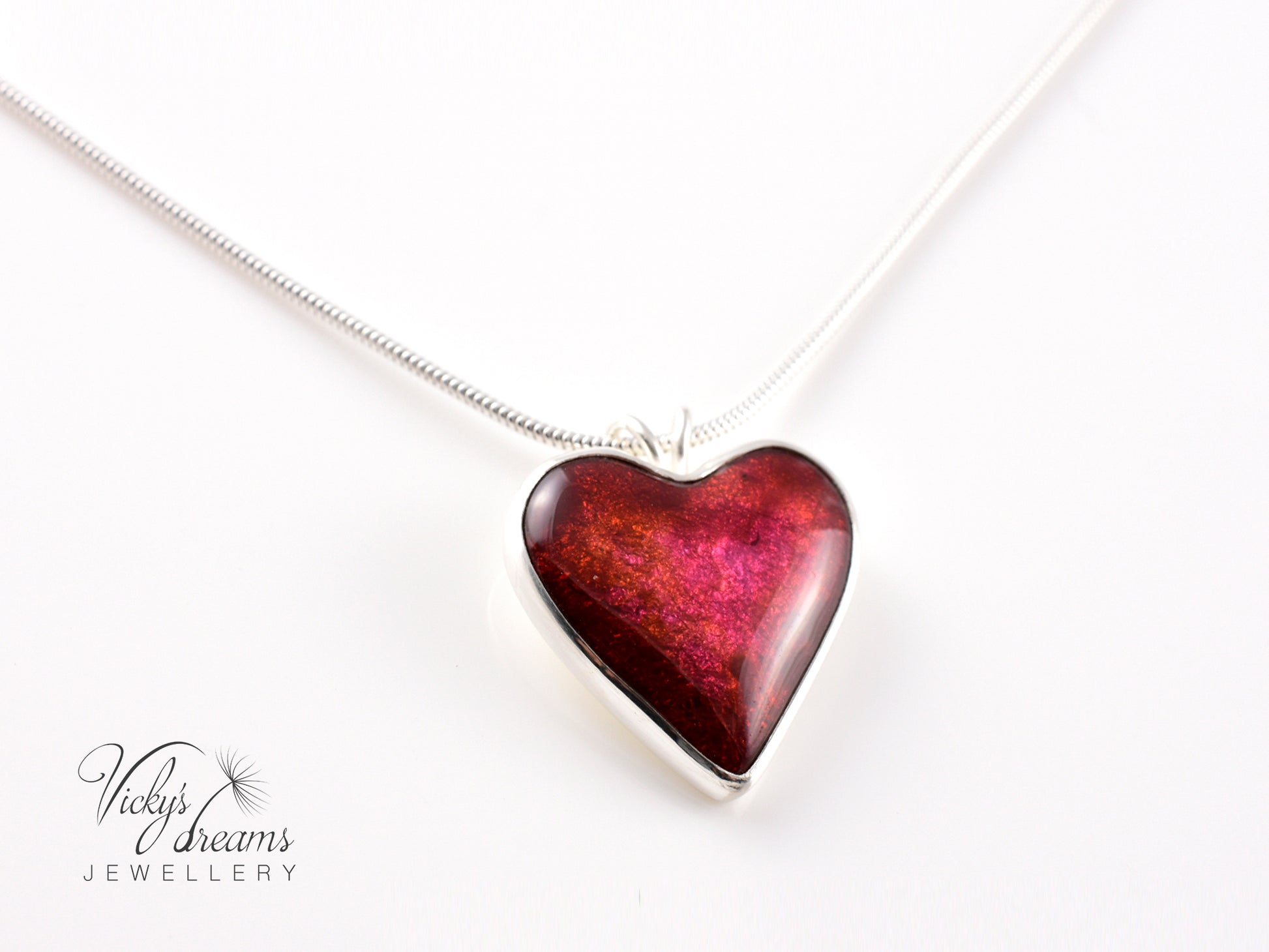 red-heart-enamel-necklace