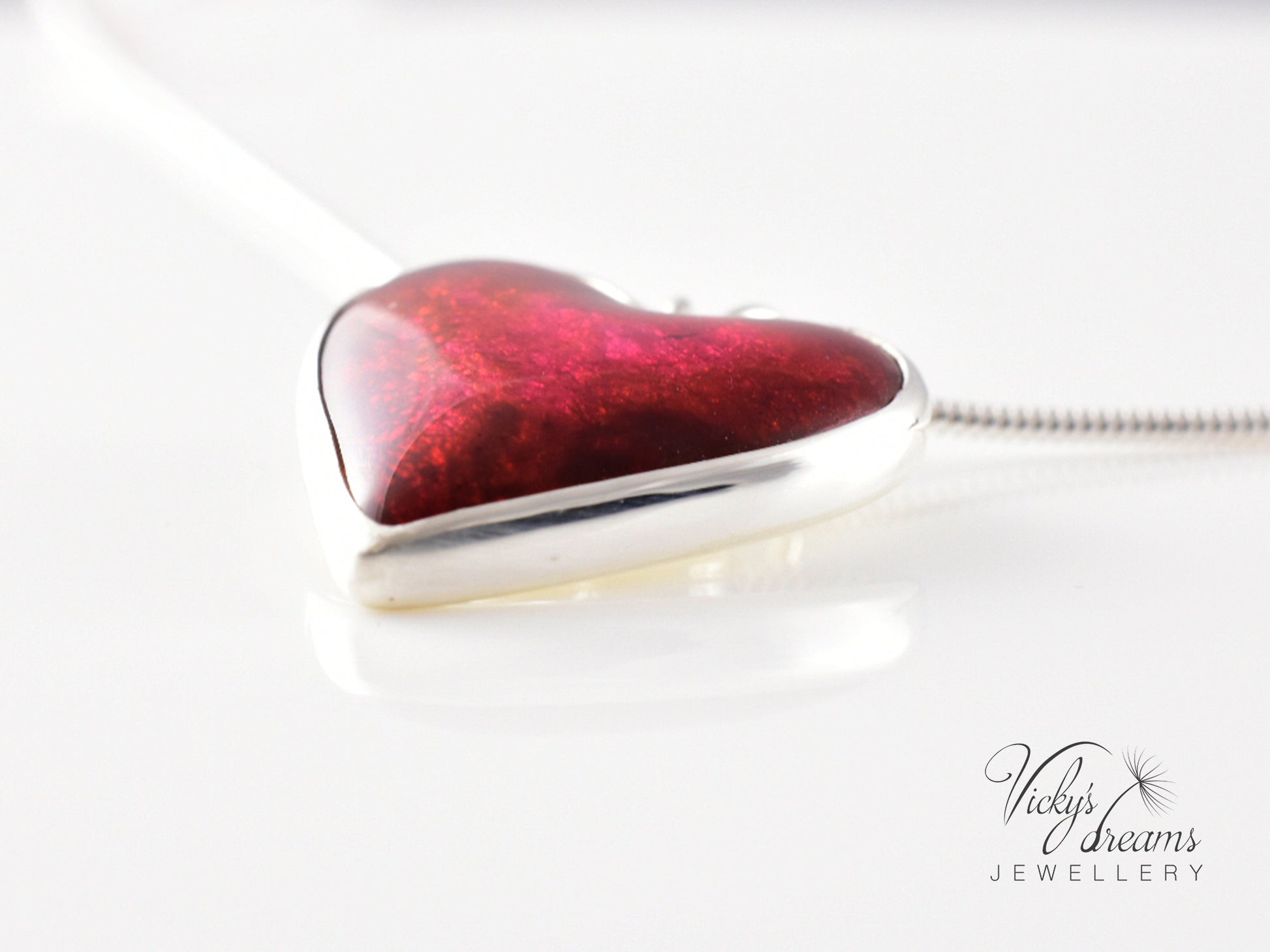 red-heart-enamel-necklace
