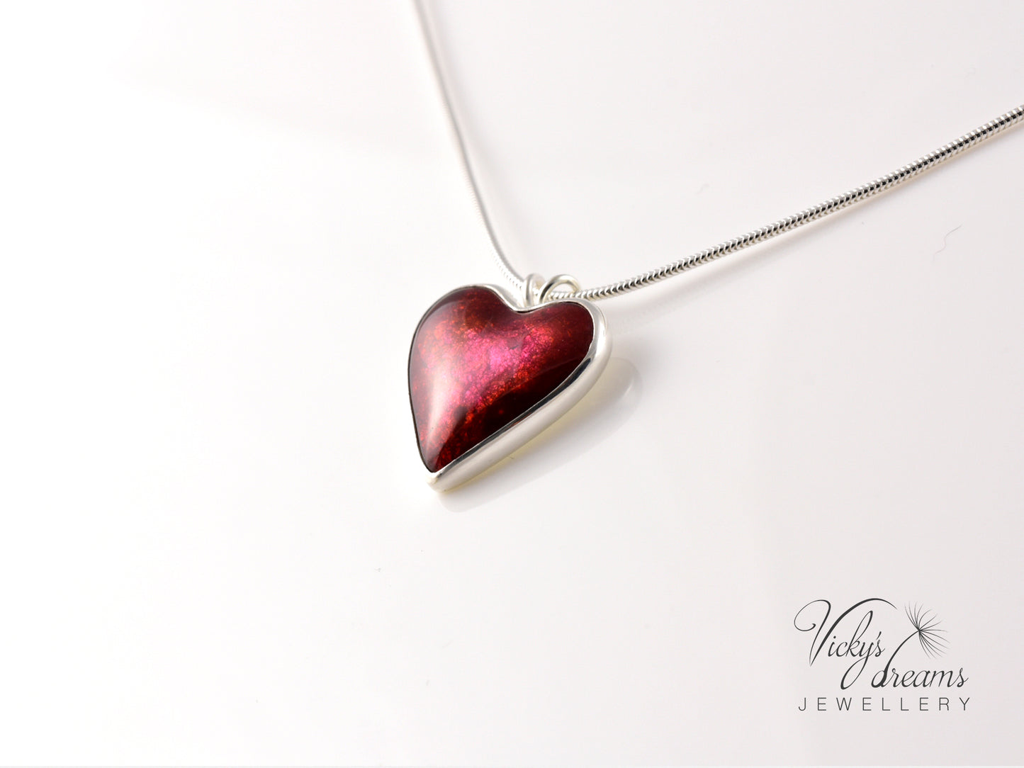 red-heart-enamel-necklace