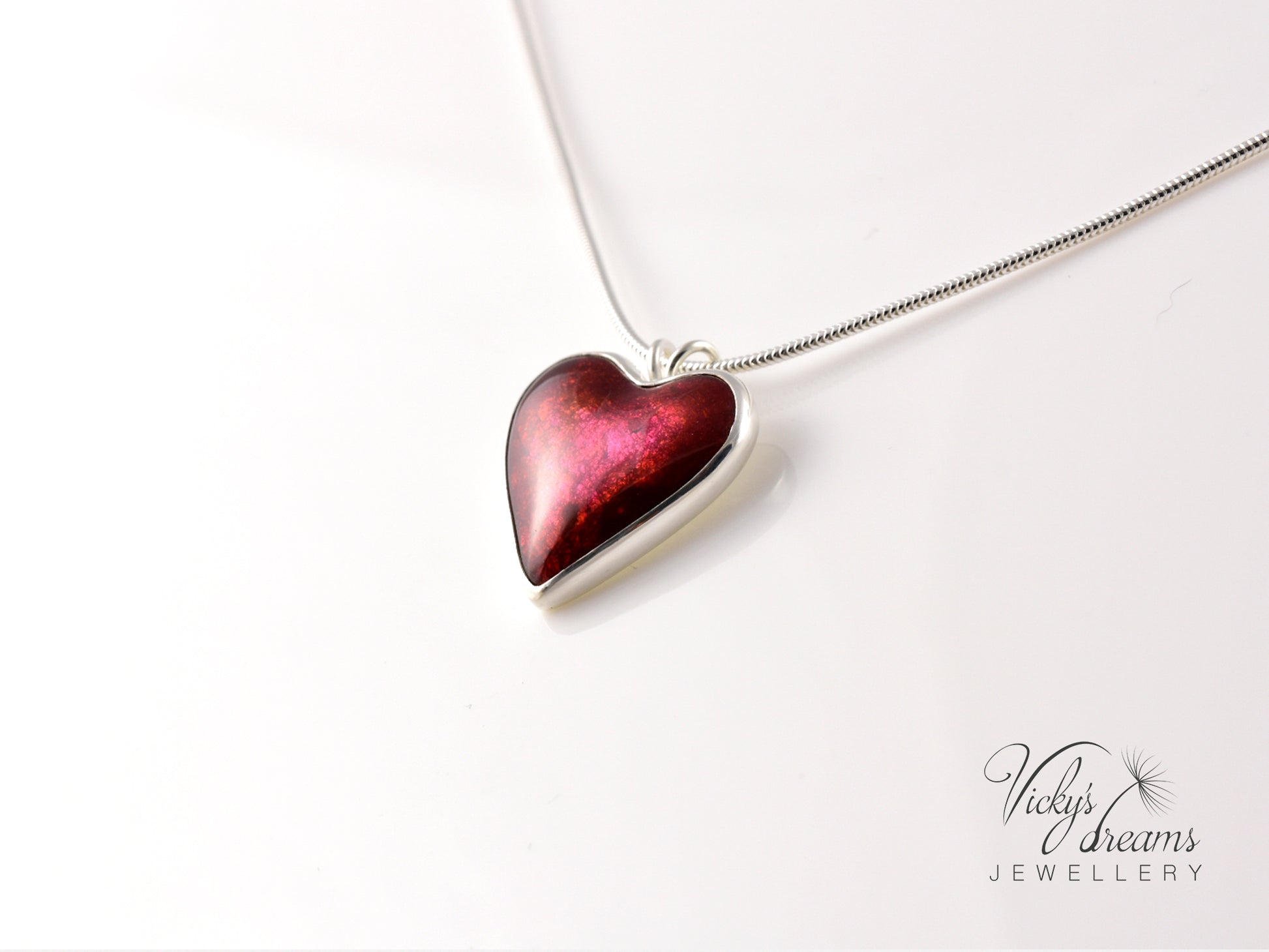 red-heart-enamel-necklace