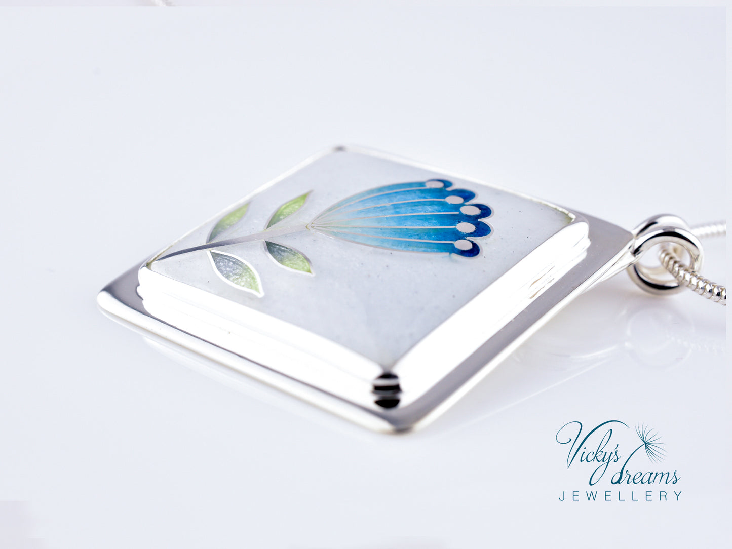 simple  little blue flower Cloisonné enamel pendant