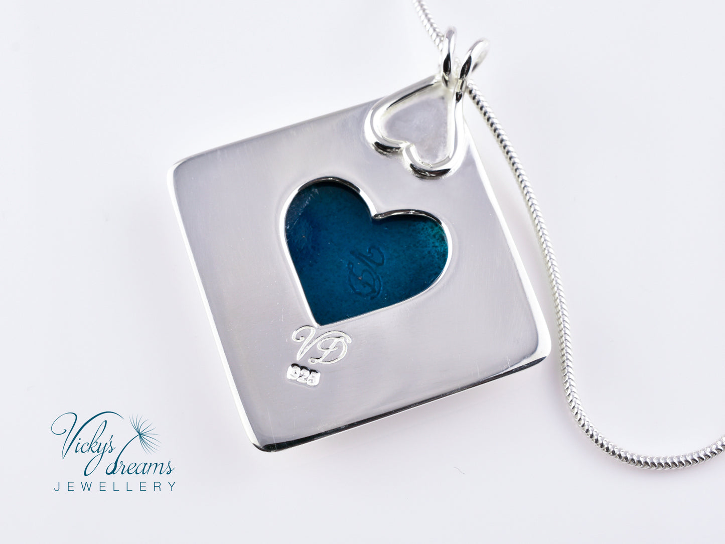 simple  little blue flower Cloisonné enamel pendant