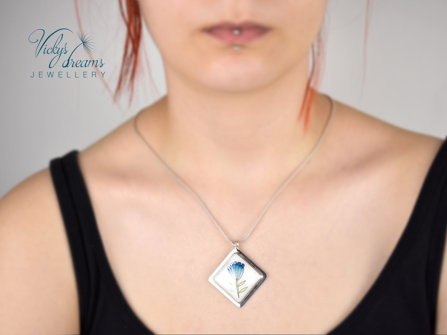 simple  little blue flower Cloisonné enamel pendant