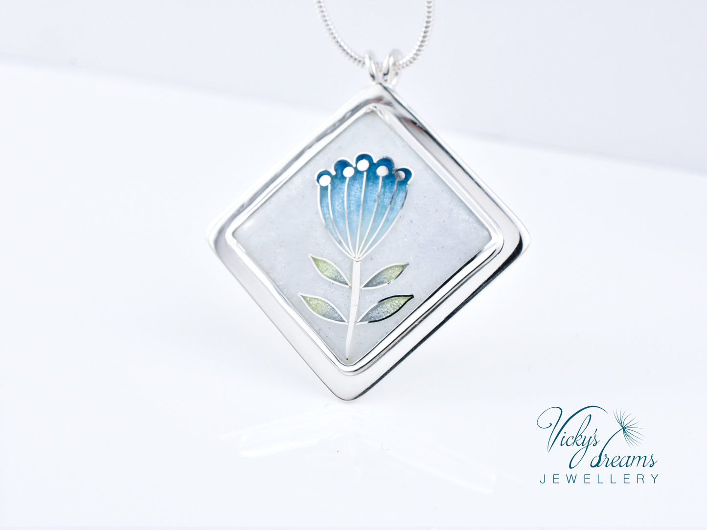 simple  little blue flower Cloisonné enamel pendant