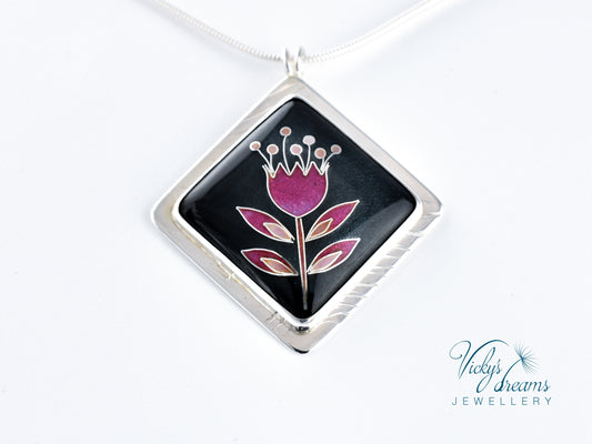simple  little pink flower Cloisonné enamel pendant