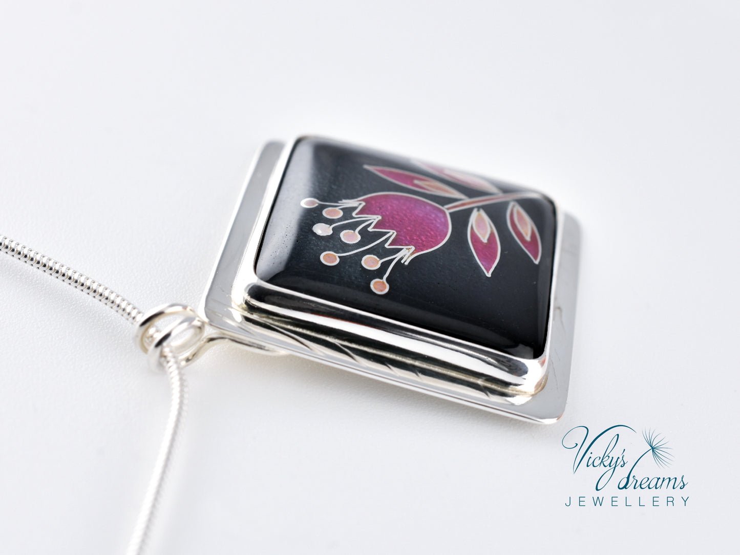 simple  little pink flower Cloisonné enamel pendant
