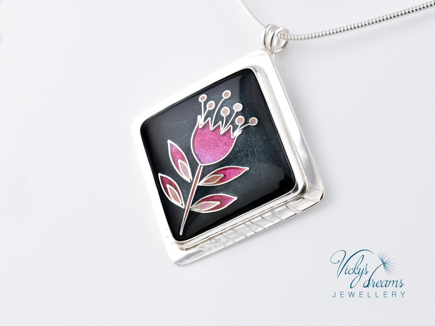 simple  little pink flower Cloisonné enamel pendant