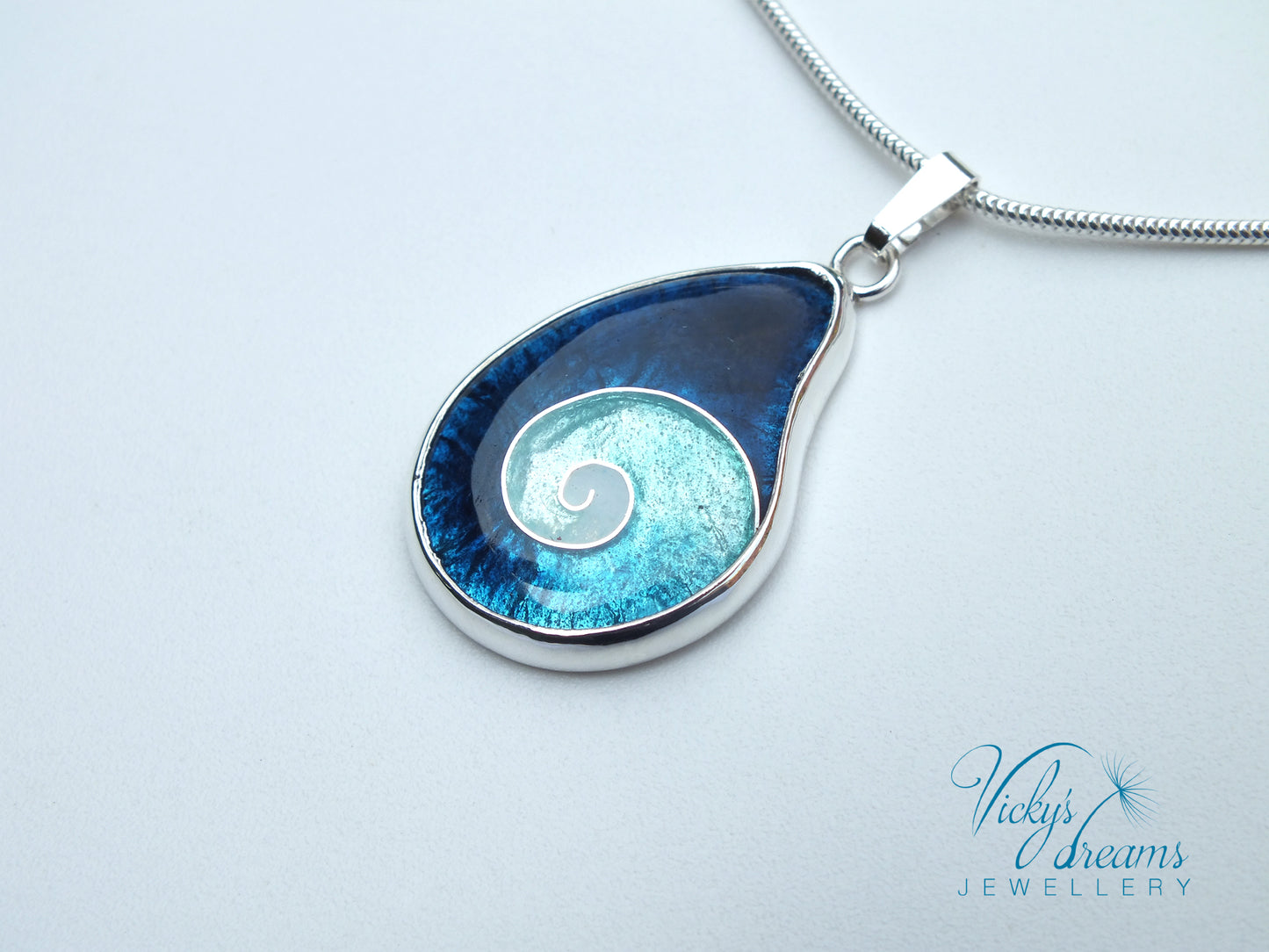 cloisonne-spiral-drop-necklace