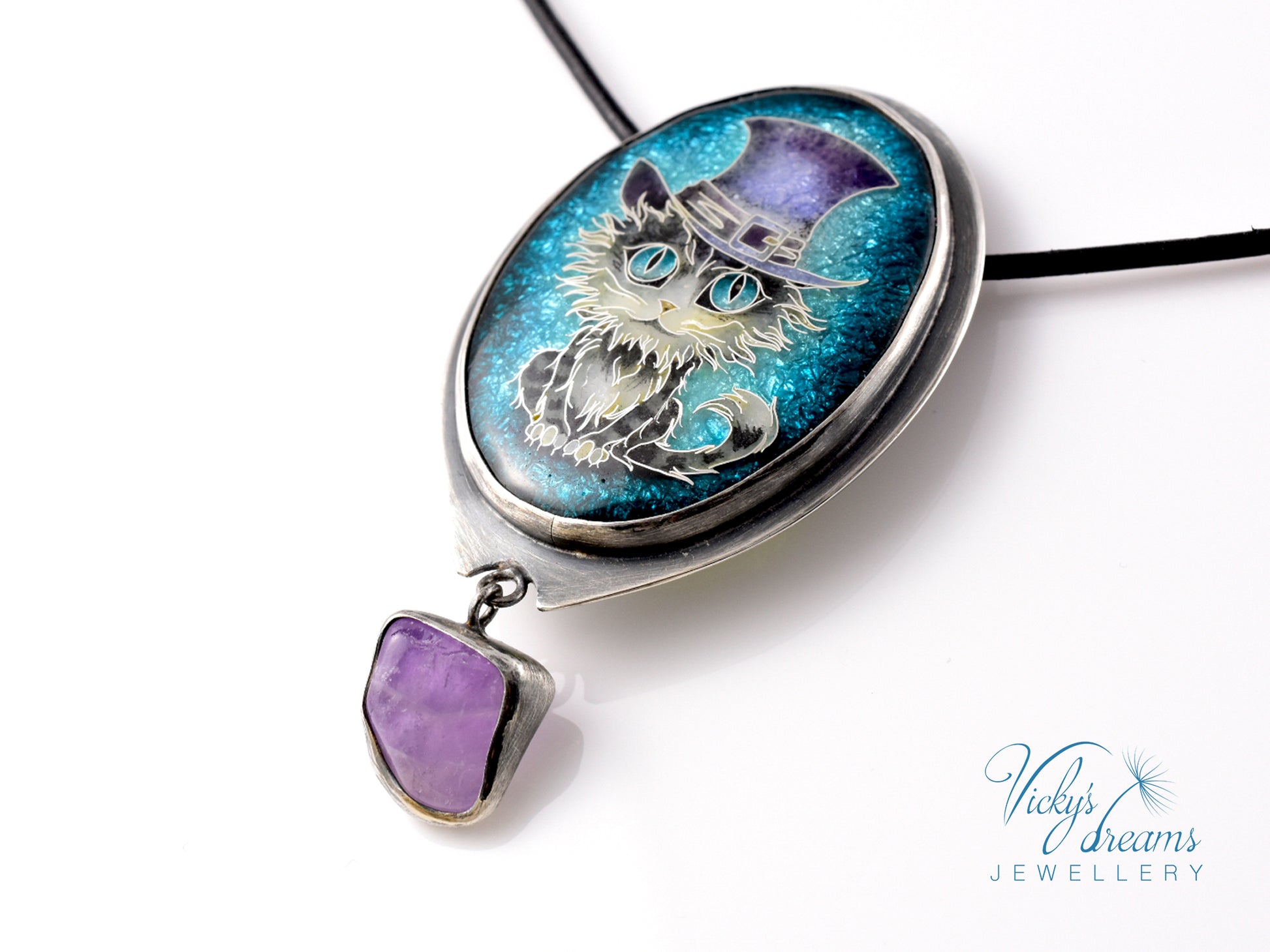 Handcrafted tabby cat pendant with cloisonné enamel and amethyst stone