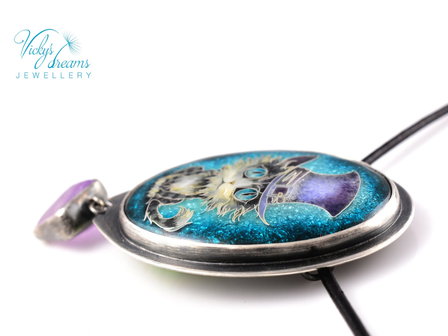 Handcrafted tabby cat pendant with cloisonné enamel and amethyst stone