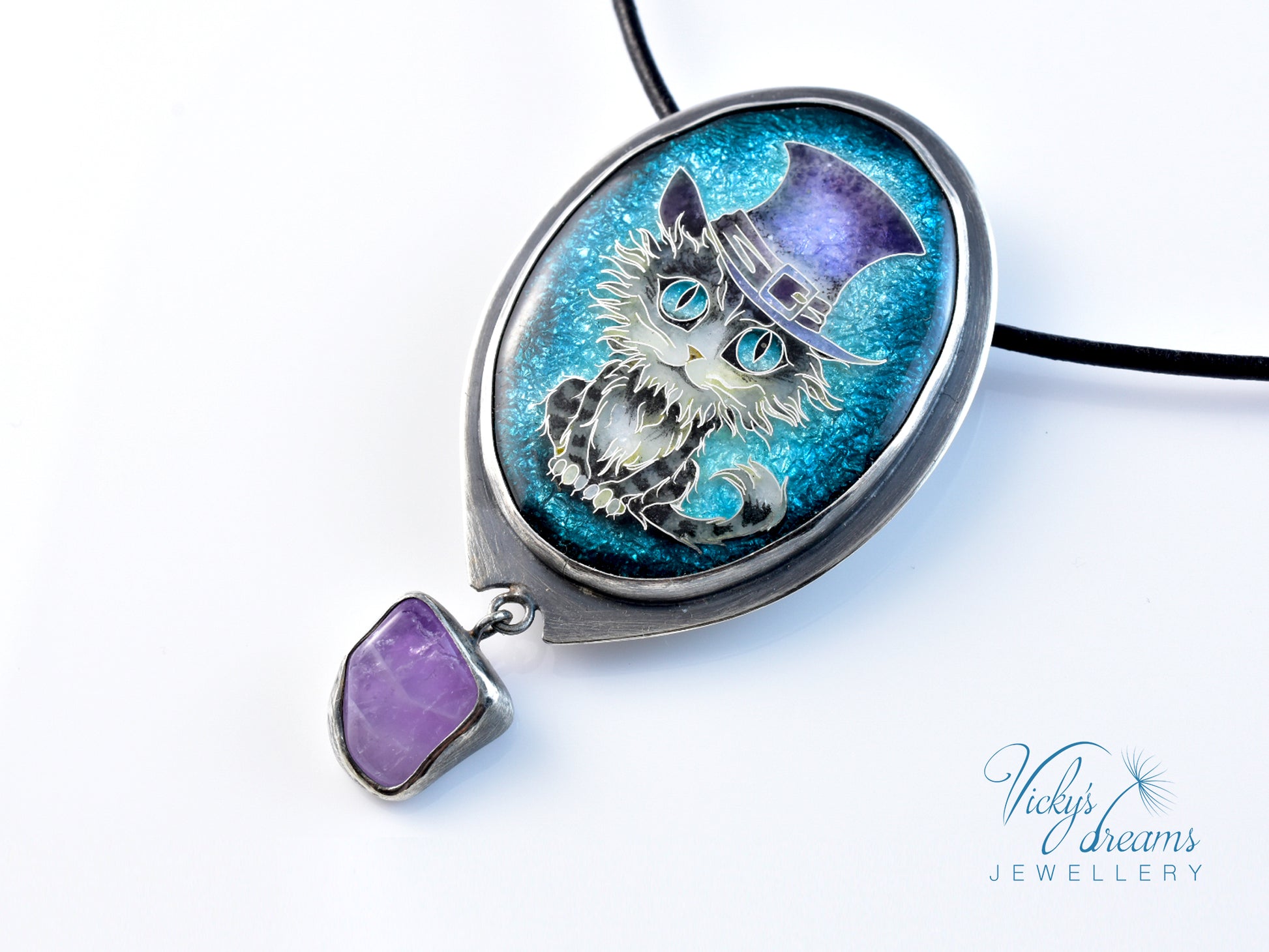 Handcrafted tabby cat pendant with cloisonné enamel and amethyst stone
