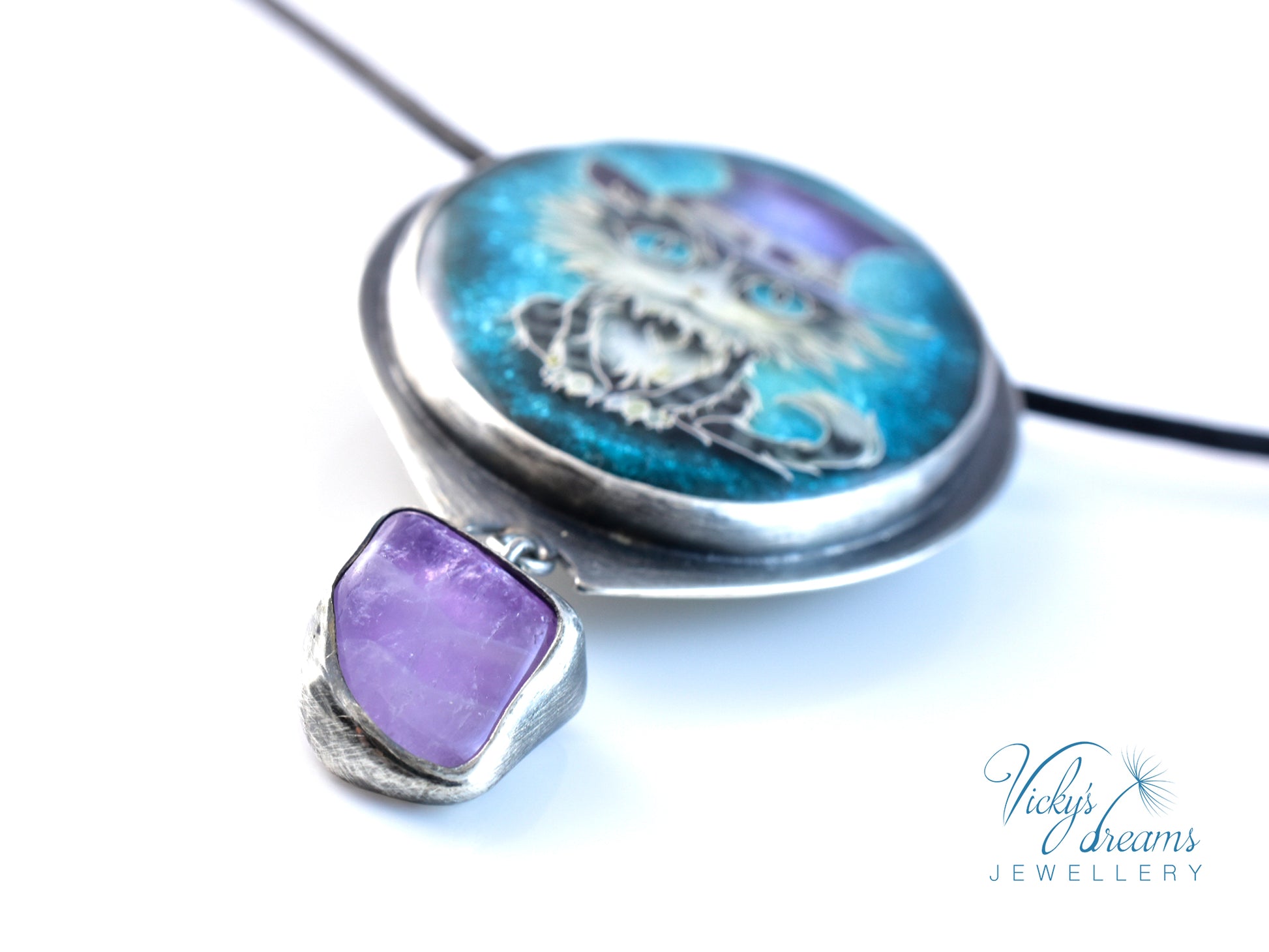 Handcrafted tabby cat pendant with cloisonné enamel and amethyst stone
