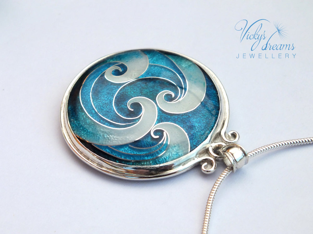 coisonne enamel, sea waves design pendant