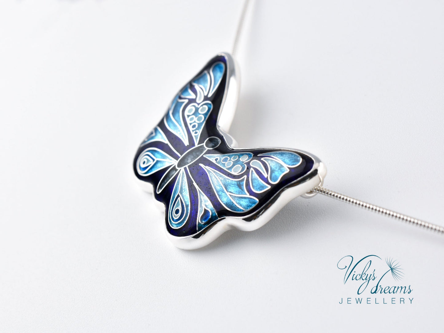 Handmade cloisonné butterfly pendant 