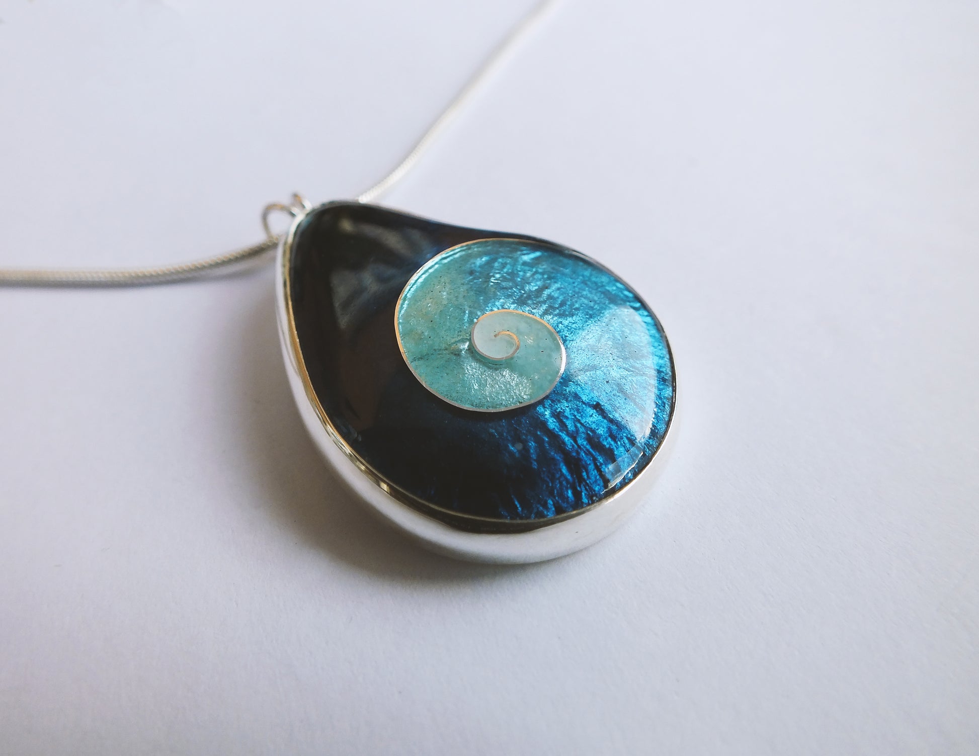 cloisonne-spiral-drop-necklace