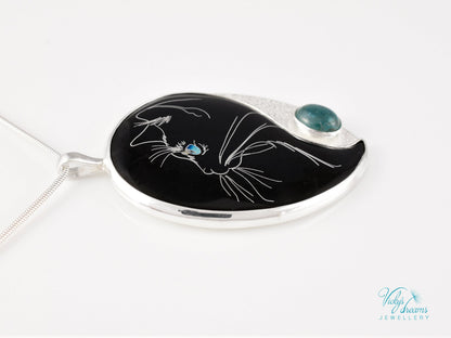 cat pendant, cloisonné enamel, sterling silver, apatite stone