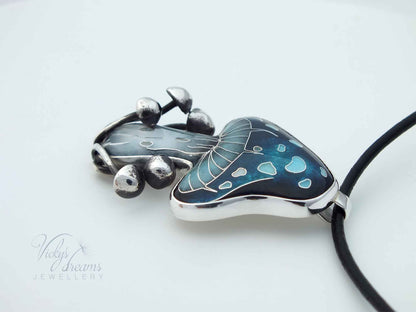 blue mushroom