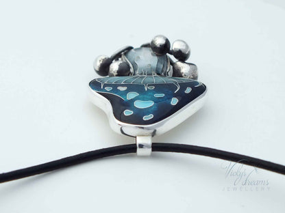 blue mushroom