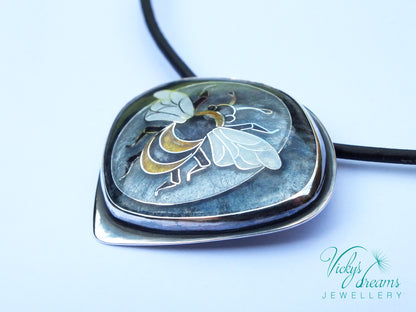 honeybee - cloisonne' enamel pendant