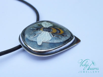 honeybee - cloisonne' enamel pendant