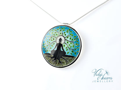 Buddha tree, cloisonne necklace