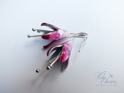 Jewelry with pink and silver enamel   Fuchsia